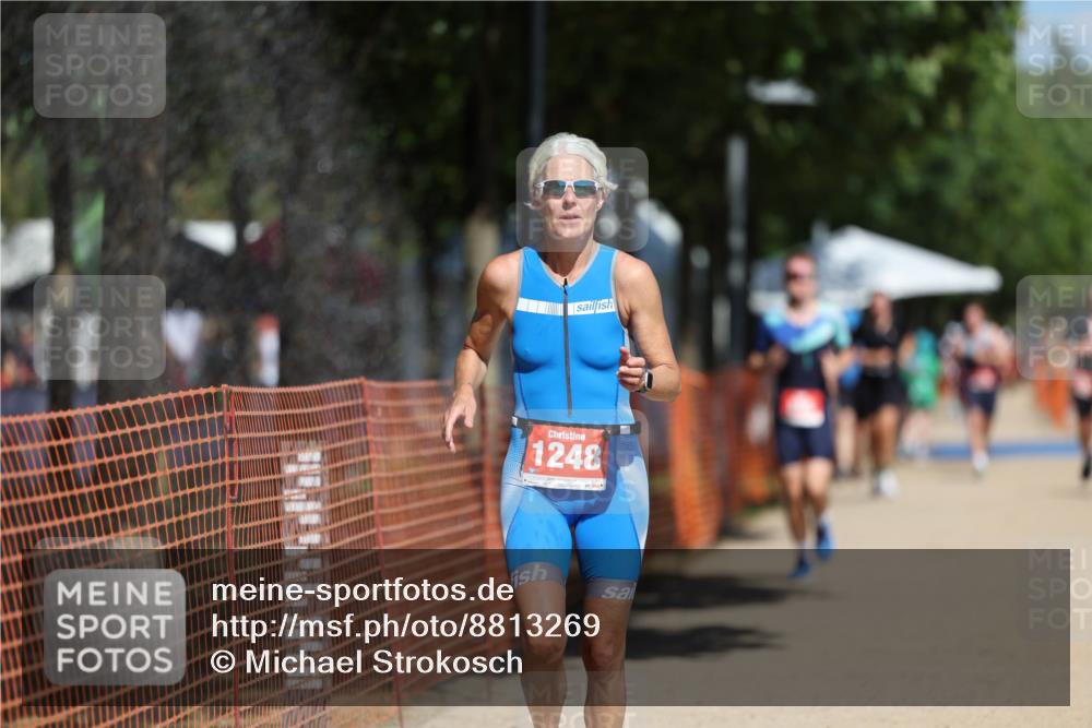 07.09.2025 - 19. Norderstedt Triathlon Michael Strokosch http://msf.ph/oto/8813269 07.09.2025 12:52:03 Laufen 856, 1248 meine-sportfotos.de