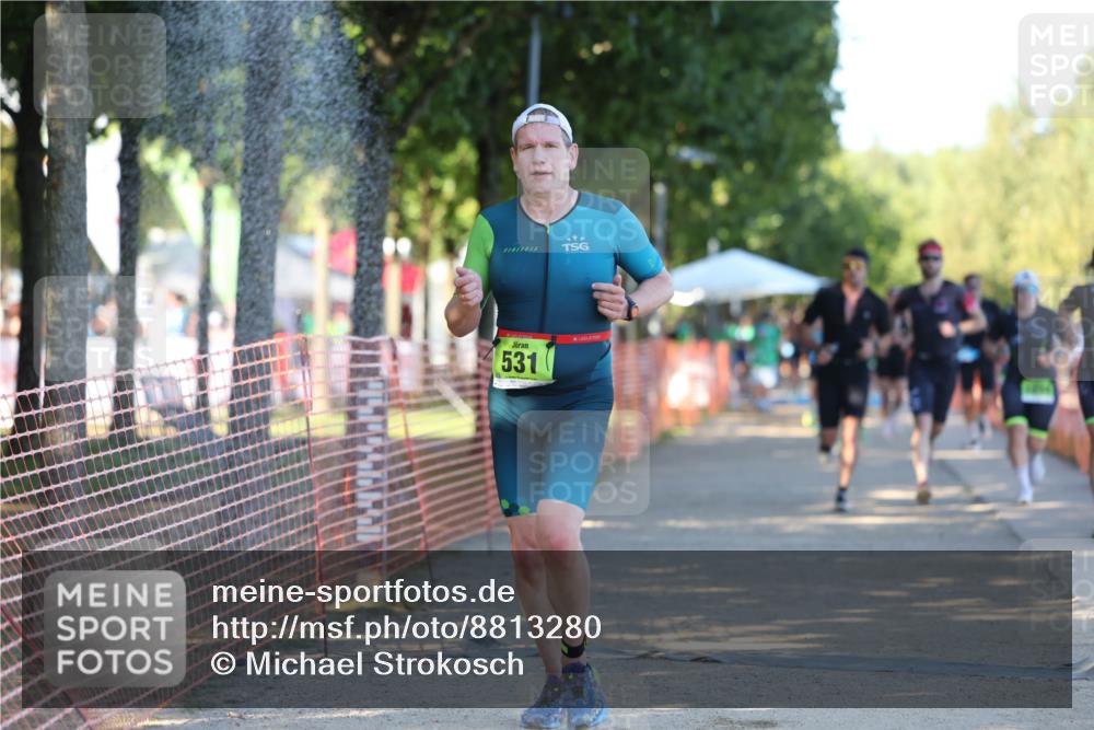 07.09.2025 - 19. Norderstedt Triathlon Michael Strokosch http://msf.ph/oto/8813280 07.09.2025 16:23:35 Laufen 488, 494, 531, 866, 930, 1094, 1095 meine-sportfotos.de