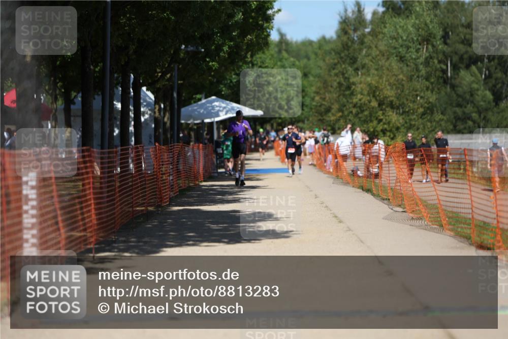 07.09.2025 - 19. Norderstedt Triathlon Michael Strokosch http://msf.ph/oto/8813283 07.09.2025 13:31:06 Laufen 224 meine-sportfotos.de