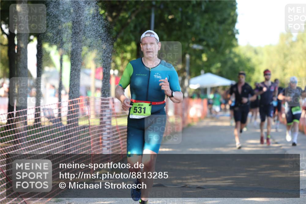 07.09.2025 - 19. Norderstedt Triathlon Michael Strokosch http://msf.ph/oto/8813285 07.09.2025 16:23:35 Laufen 488, 494, 531, 866, 930, 1094, 1095 meine-sportfotos.de