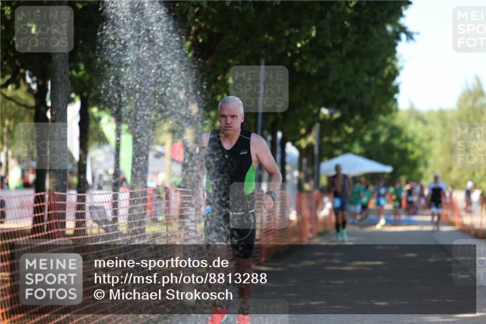 07.09.2025 - 19. Norderstedt Triathlon Michael Strokosch http://msf.ph/oto/8813288 07.09.2025 15:27:03 Laufen 391 meine-sportfotos.de