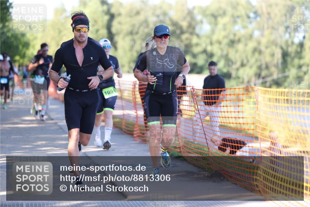 07.09.2025 - 19. Norderstedt Triathlon Michael Strokosch http://msf.ph/oto/8813306 07.09.2025 16:23:38 Laufen 488, 492, 531, 866, 930, 1091, 1094, 1095, 1415, 1453 meine-sportfotos.de