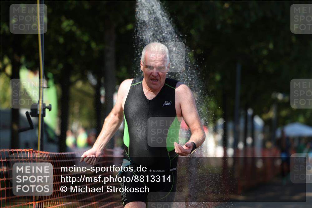 07.09.2025 - 19. Norderstedt Triathlon Michael Strokosch http://msf.ph/oto/8813314 07.09.2025 15:27:04 Laufen 391 meine-sportfotos.de