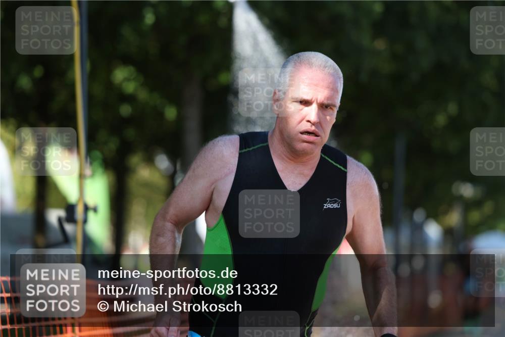 07.09.2025 - 19. Norderstedt Triathlon Michael Strokosch http://msf.ph/oto/8813332 07.09.2025 15:27:05 Laufen 391, 1457 meine-sportfotos.de