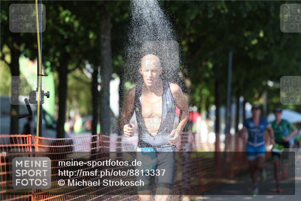 07.09.2025 - 19. Norderstedt Triathlon Michael Strokosch http://msf.ph/oto/8813337 07.09.2025 15:27:13 Laufen 441, 1457, 1507 meine-sportfotos.de