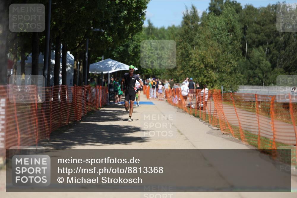07.09.2025 - 19. Norderstedt Triathlon Michael Strokosch http://msf.ph/oto/8813368 07.09.2025 13:31:27 Laufen 209, 1259, 1354 meine-sportfotos.de