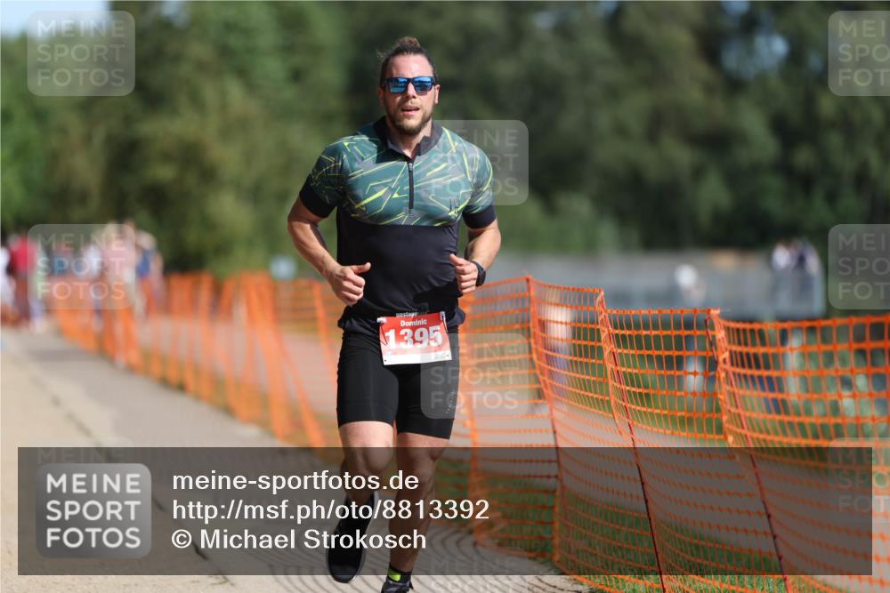 07.09.2025 - 19. Norderstedt Triathlon Michael Strokosch http://msf.ph/oto/8813392 07.09.2025 11:42:41 Laufen 1168, 1395 meine-sportfotos.de