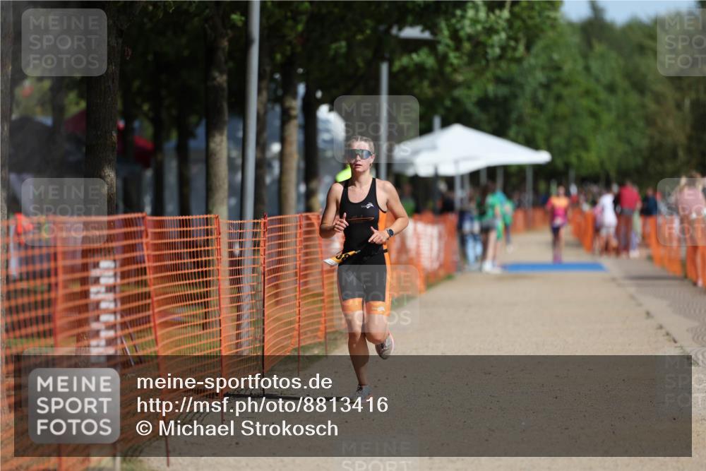 07.09.2025 - 19. Norderstedt Triathlon Michael Strokosch http://msf.ph/oto/8813416 07.09.2025 11:42:45 Laufen 1168, 1395 meine-sportfotos.de