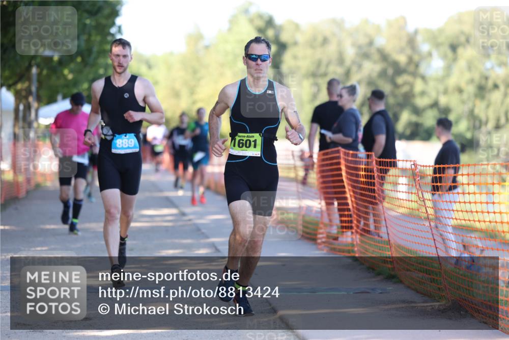07.09.2025 - 19. Norderstedt Triathlon Michael Strokosch http://msf.ph/oto/8813424 07.09.2025 16:24:00 Laufen 889, 945, 950, 1085, 1574, 1601 meine-sportfotos.de