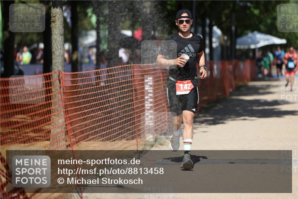 07.09.2025 - 19. Norderstedt Triathlon Michael Strokosch http://msf.ph/oto/8813458 07.09.2025 13:31:55 Laufen 142, 790 meine-sportfotos.de