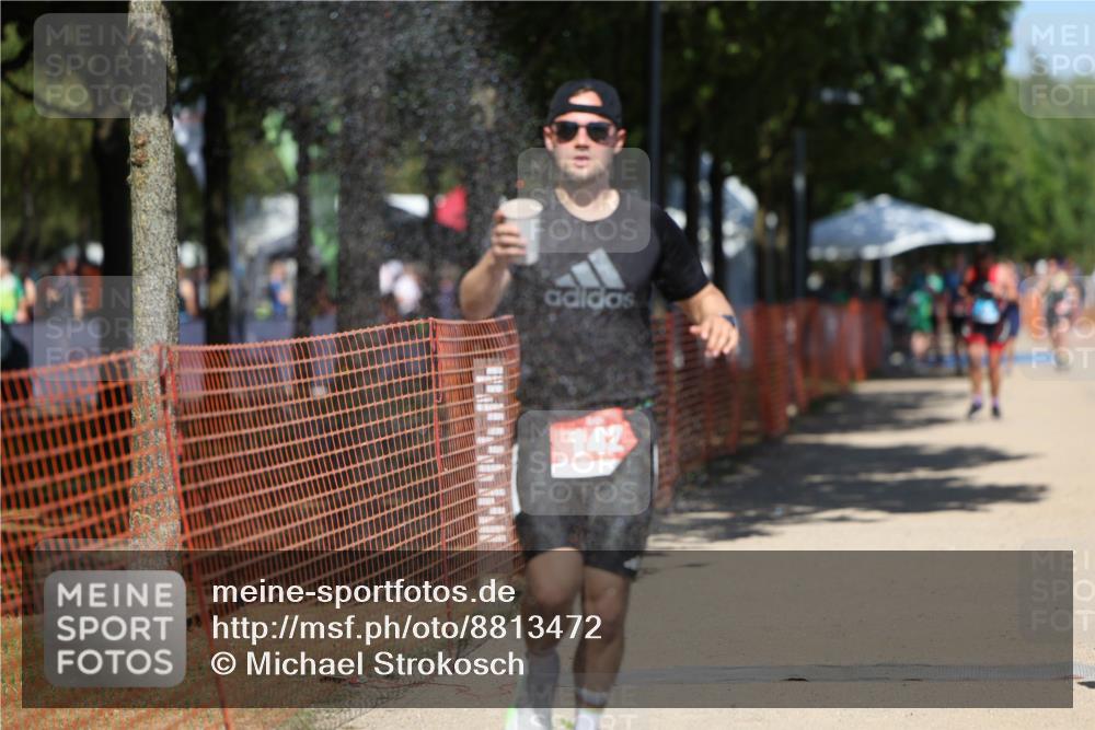 07.09.2025 - 19. Norderstedt Triathlon Michael Strokosch http://msf.ph/oto/8813472 07.09.2025 13:31:56 Laufen 142, 790 meine-sportfotos.de