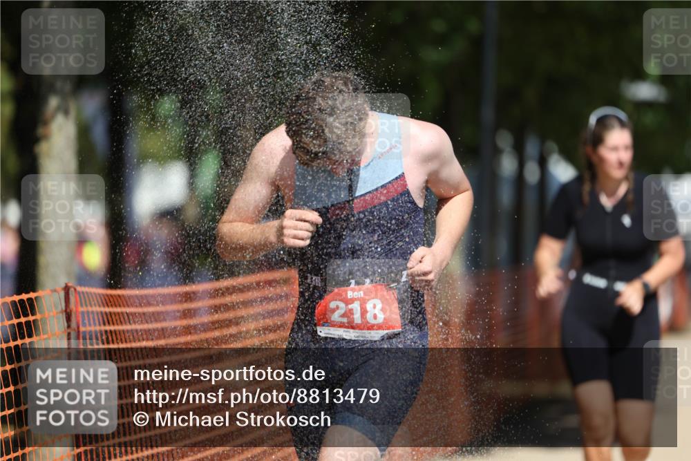 07.09.2025 - 19. Norderstedt Triathlon Michael Strokosch http://msf.ph/oto/8813479 07.09.2025 12:52:17 Laufen 218, 282, 700, 1296, 1371 meine-sportfotos.de