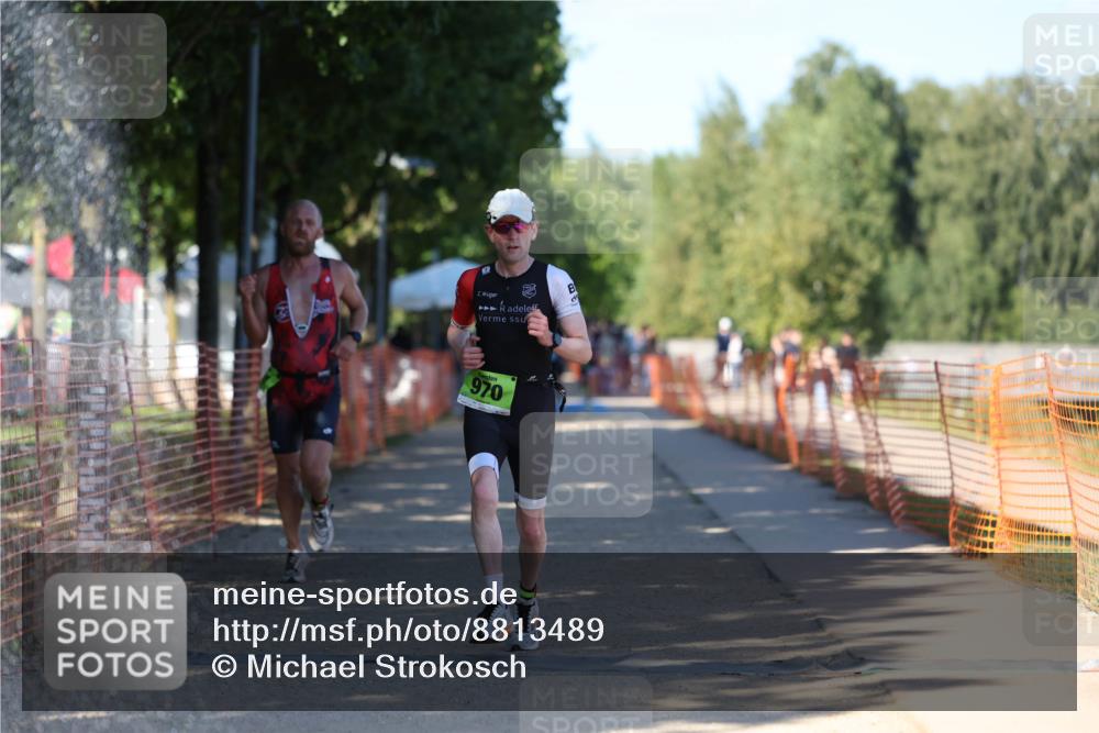07.09.2025 - 19. Norderstedt Triathlon Michael Strokosch http://msf.ph/oto/8813489 07.09.2025 15:27:54 Laufen 970 meine-sportfotos.de