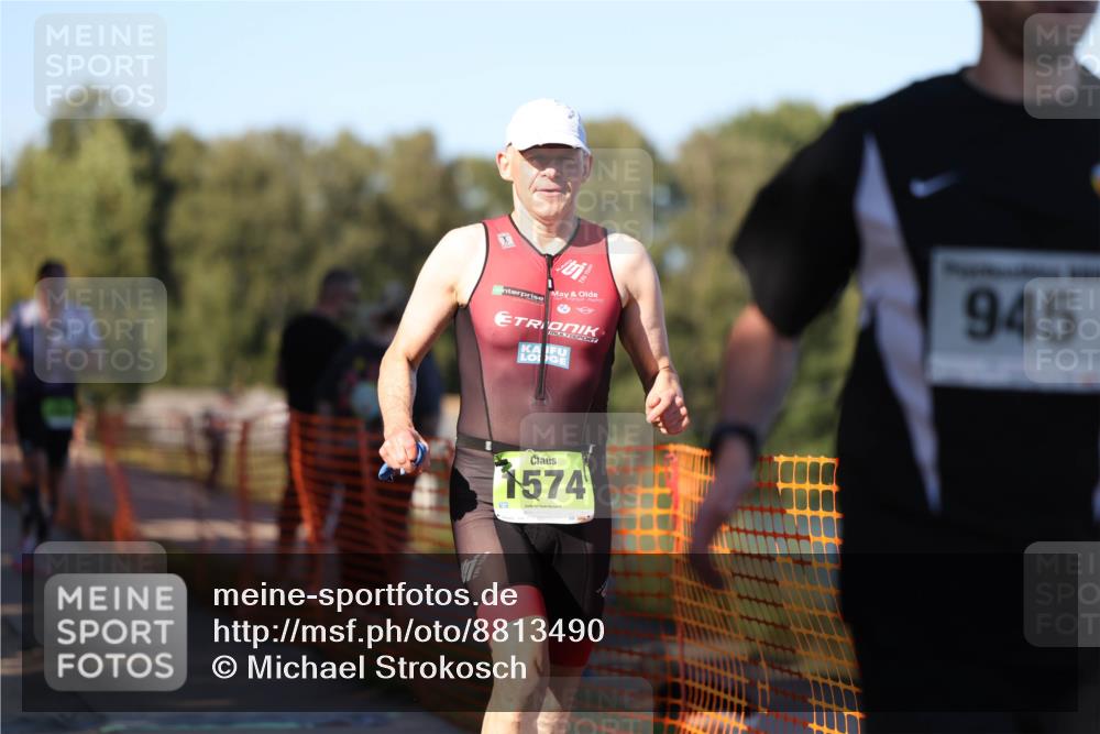 07.09.2025 - 19. Norderstedt Triathlon Michael Strokosch http://msf.ph/oto/8813490 07.09.2025 16:24:08 Laufen 945, 1085, 1551, 1552, 1574, 1580 meine-sportfotos.de