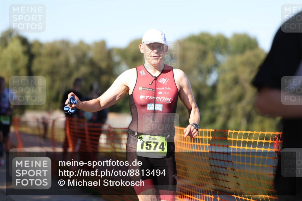07.09.2025 - 19. Norderstedt Triathlon Michael Strokosch http://msf.ph/oto/8813494 07.09.2025 16:24:08 Laufen 945, 1085, 1551, 1552, 1574, 1580 meine-sportfotos.de