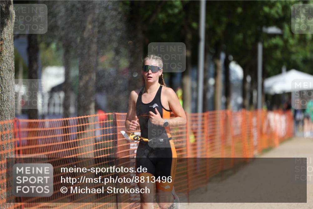 07.09.2025 - 19. Norderstedt Triathlon Michael Strokosch http://msf.ph/oto/8813496 07.09.2025 11:42:48 Laufen 1168 meine-sportfotos.de