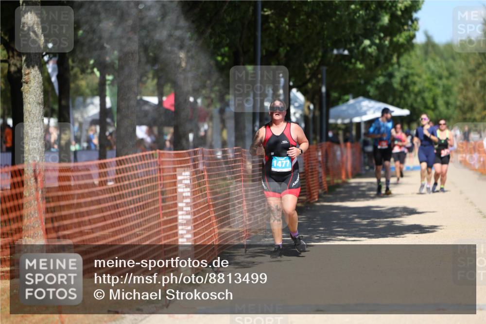 07.09.2025 - 19. Norderstedt Triathlon Michael Strokosch http://msf.ph/oto/8813499 07.09.2025 13:32:04 Laufen 1477 meine-sportfotos.de