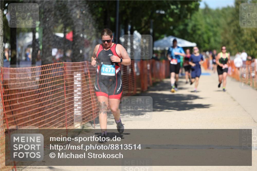 07.09.2025 - 19. Norderstedt Triathlon Michael Strokosch http://msf.ph/oto/8813514 07.09.2025 13:32:06 Laufen 1477 meine-sportfotos.de