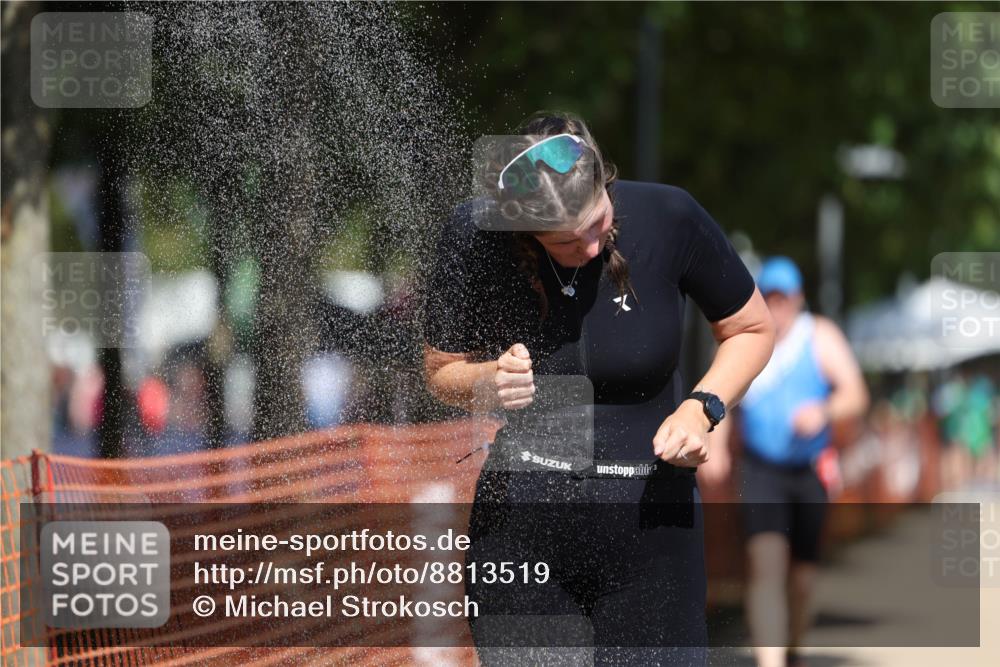 07.09.2025 - 19. Norderstedt Triathlon Michael Strokosch http://msf.ph/oto/8813519 07.09.2025 12:52:19 Laufen 218, 282, 700, 1371 meine-sportfotos.de