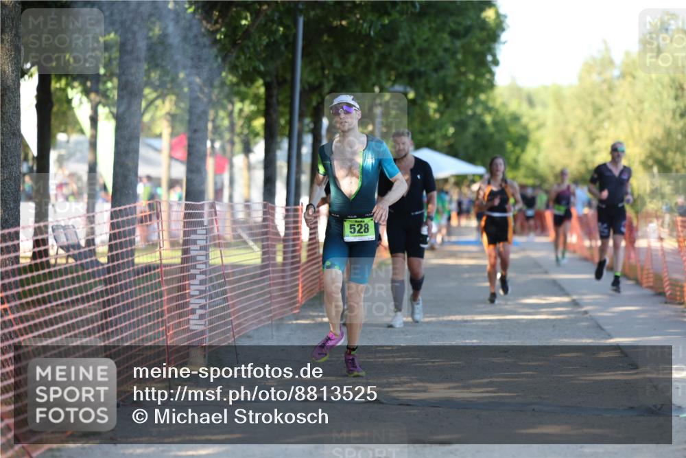 07.09.2025 - 19. Norderstedt Triathlon Michael Strokosch http://msf.ph/oto/8813525 07.09.2025 16:24:26 Laufen 483, 528, 936, 1512, 1522, 1628 meine-sportfotos.de