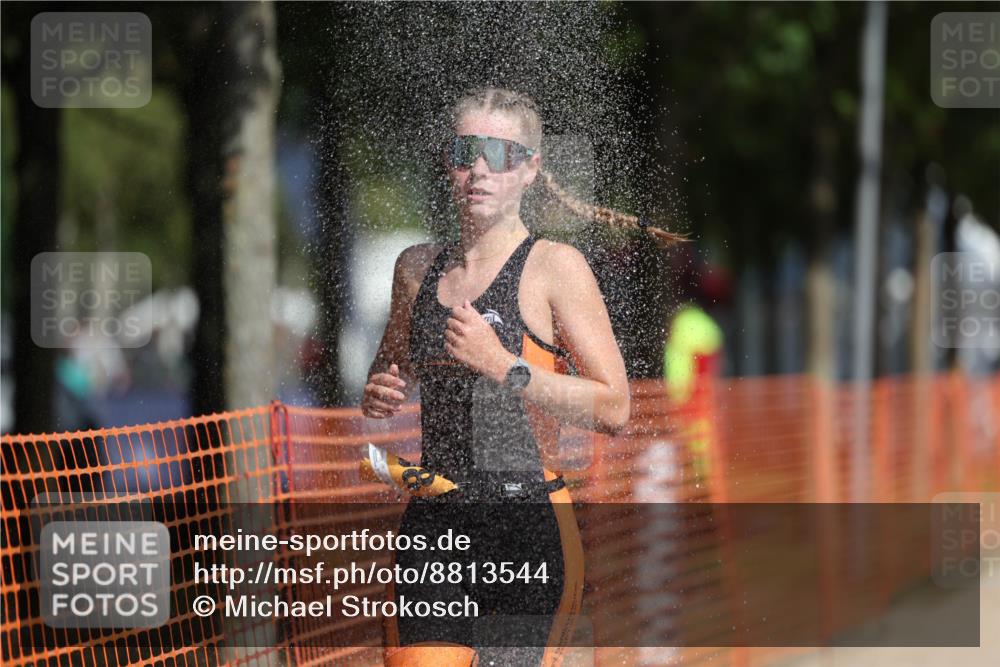 07.09.2025 - 19. Norderstedt Triathlon Michael Strokosch http://msf.ph/oto/8813544 07.09.2025 11:42:49 Laufen 1168 meine-sportfotos.de