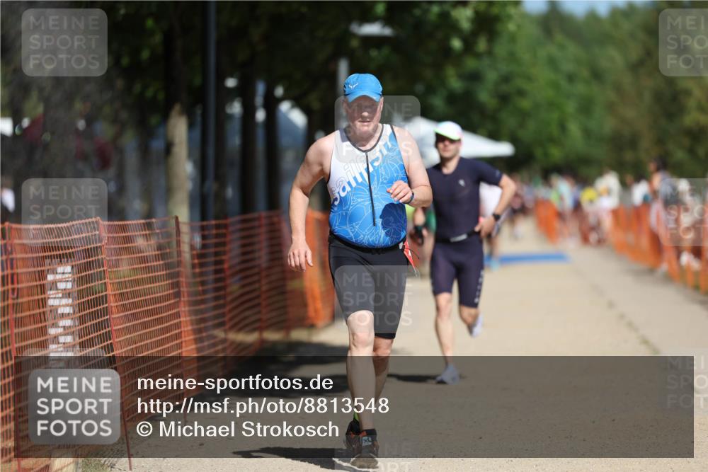07.09.2025 - 19. Norderstedt Triathlon Michael Strokosch http://msf.ph/oto/8813548 07.09.2025 12:52:21 Laufen 282, 700, 1371 meine-sportfotos.de