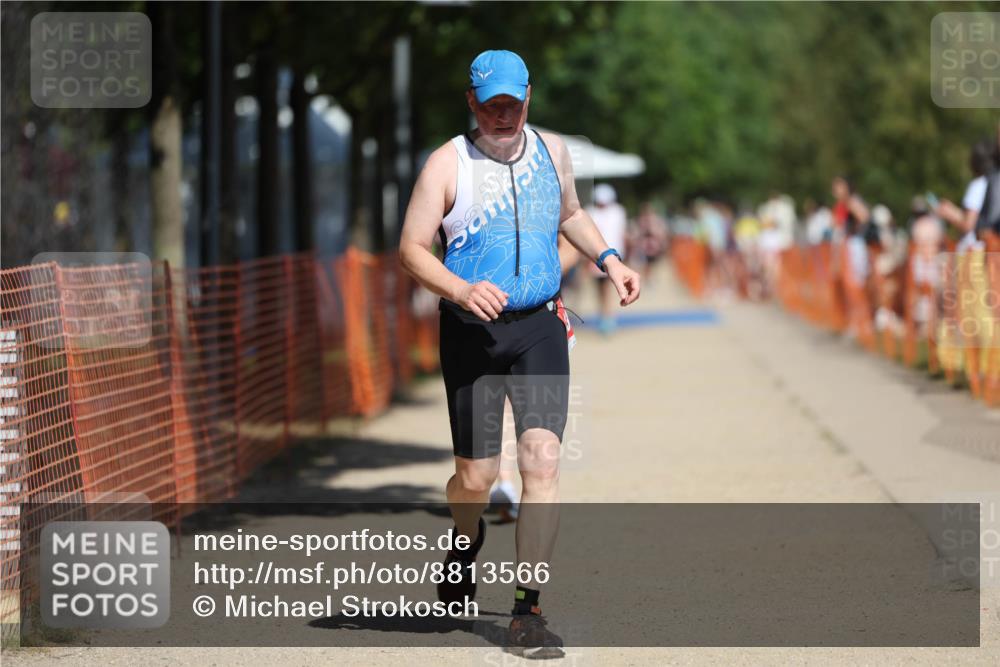 07.09.2025 - 19. Norderstedt Triathlon Michael Strokosch http://msf.ph/oto/8813566 07.09.2025 12:52:21 Laufen 282, 700, 1371 meine-sportfotos.de
