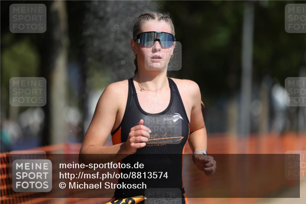 07.09.2025 - 19. Norderstedt Triathlon Michael Strokosch http://msf.ph/oto/8813574 07.09.2025 11:42:50 Laufen 1168 meine-sportfotos.de