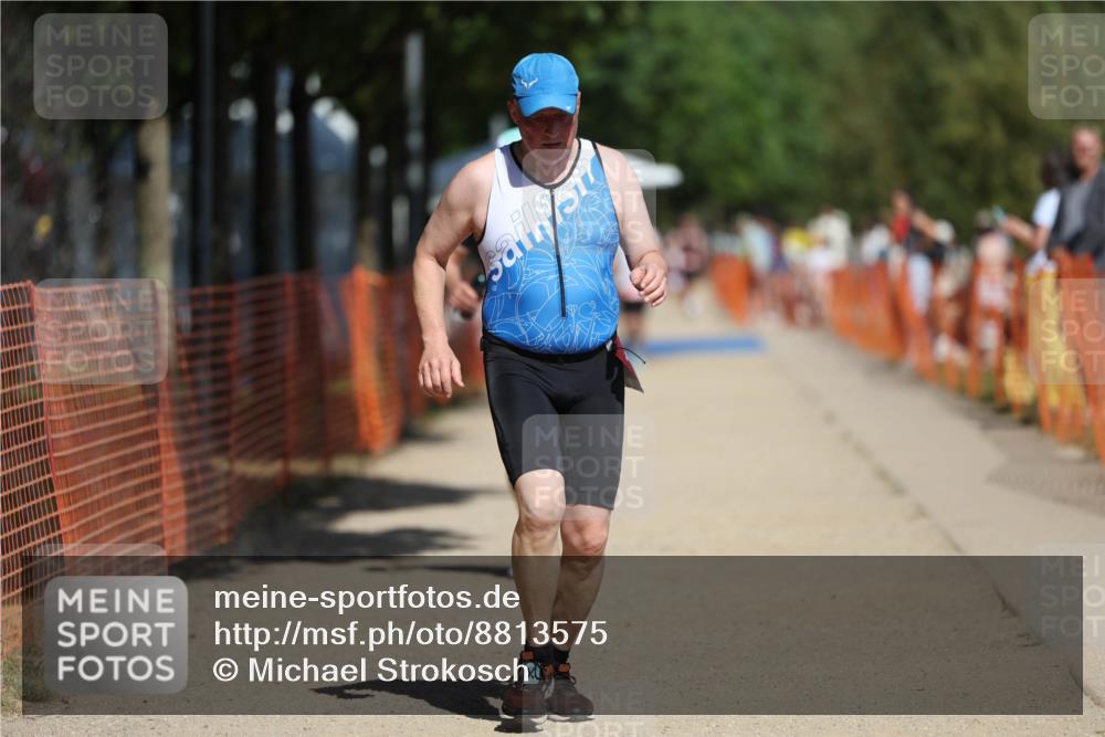 07.09.2025 - 19. Norderstedt Triathlon Michael Strokosch http://msf.ph/oto/8813575 07.09.2025 12:52:21 Laufen 282, 700, 1371 meine-sportfotos.de