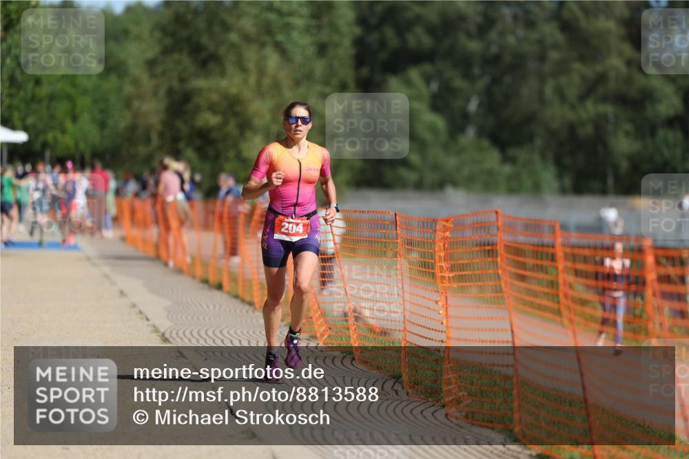 07.09.2025 - 19. Norderstedt Triathlon Michael Strokosch http://msf.ph/oto/8813588 07.09.2025 11:43:01 Laufen 204 meine-sportfotos.de