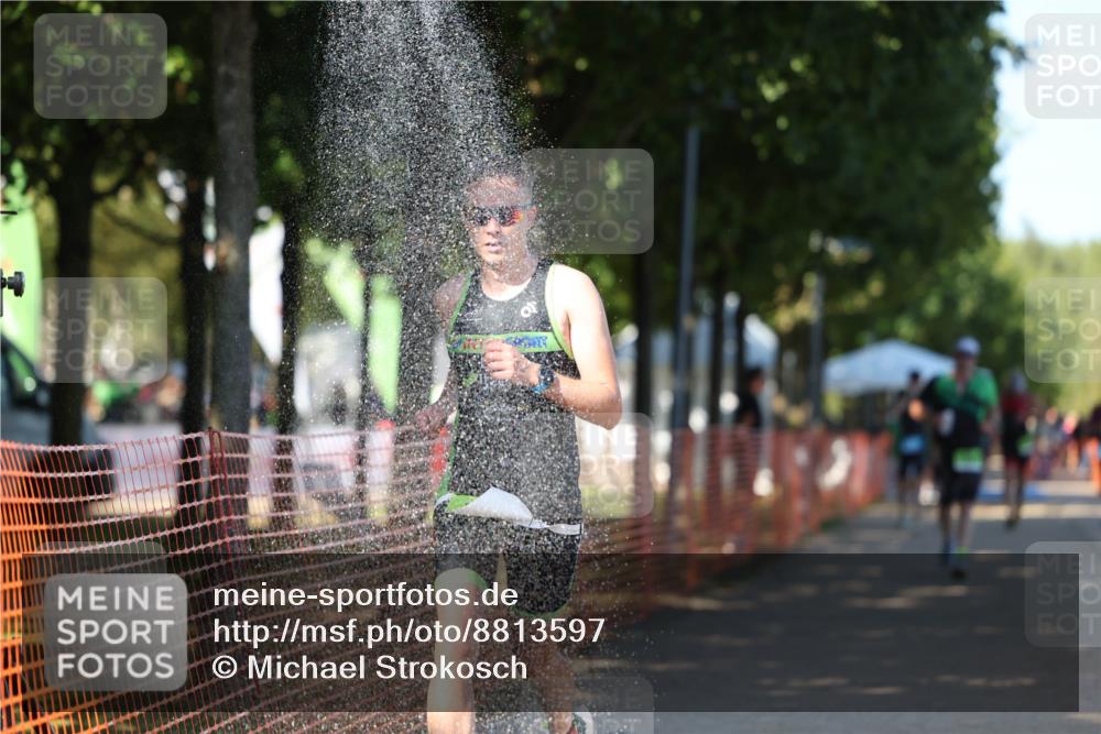 07.09.2025 - 19. Norderstedt Triathlon Michael Strokosch http://msf.ph/oto/8813597 07.09.2025 15:28:15 Laufen 1034 meine-sportfotos.de