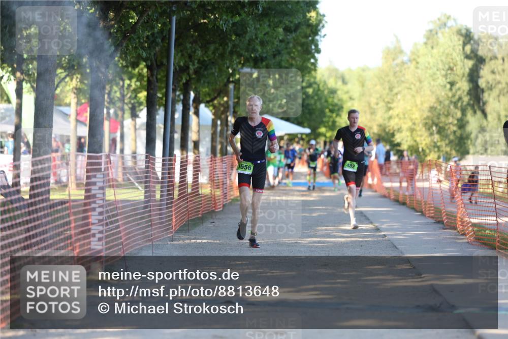 07.09.2025 - 19. Norderstedt Triathlon Michael Strokosch http://msf.ph/oto/8813648 07.09.2025 16:24:55 Laufen 482, 1556, 1559 meine-sportfotos.de