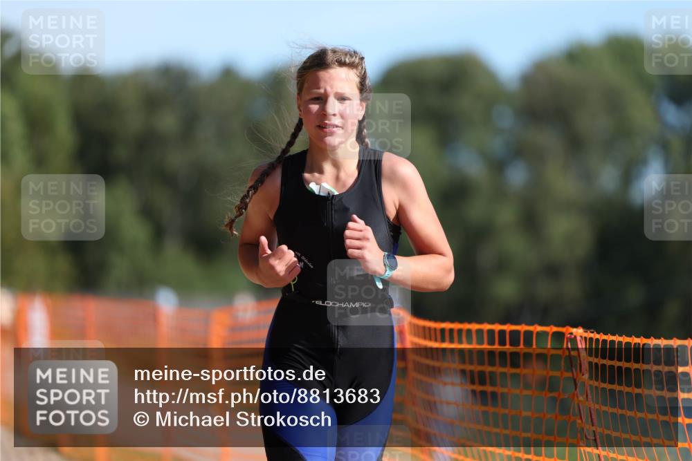 07.09.2025 - 19. Norderstedt Triathlon Michael Strokosch http://msf.ph/oto/8813683 07.09.2025 10:44:40 Laufen 64, 637 meine-sportfotos.de