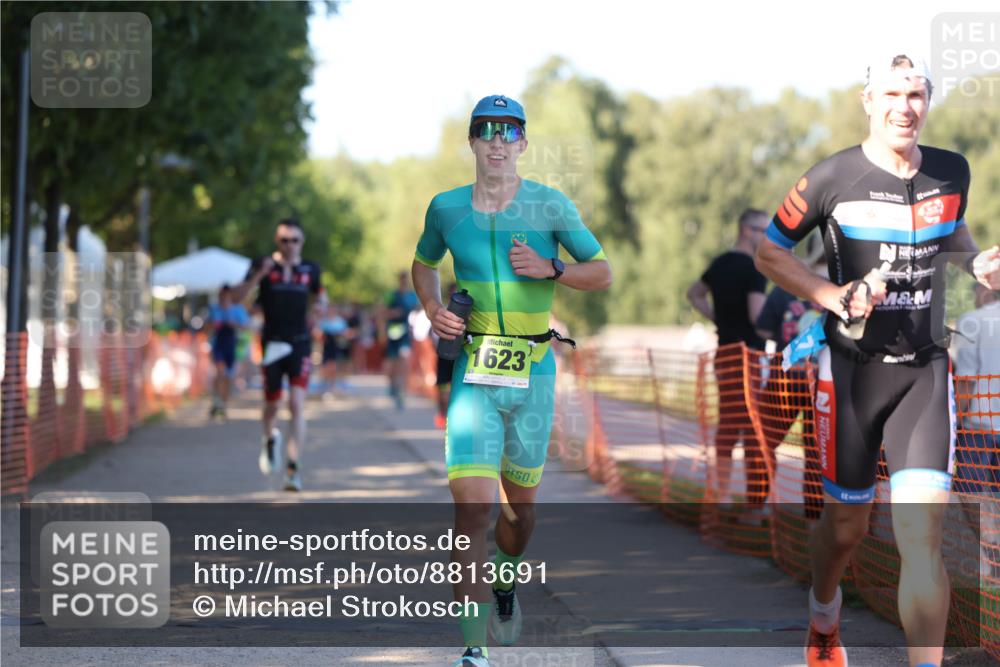 07.09.2025 - 19. Norderstedt Triathlon Michael Strokosch http://msf.ph/oto/8813691 07.09.2025 16:25:24 Laufen 402, 523, 1104, 1417, 1623 meine-sportfotos.de