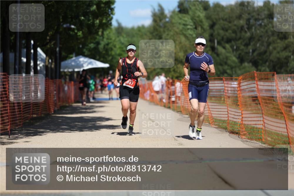 07.09.2025 - 19. Norderstedt Triathlon Michael Strokosch http://msf.ph/oto/8813742 07.09.2025 13:32:41 Laufen 777, 841 meine-sportfotos.de