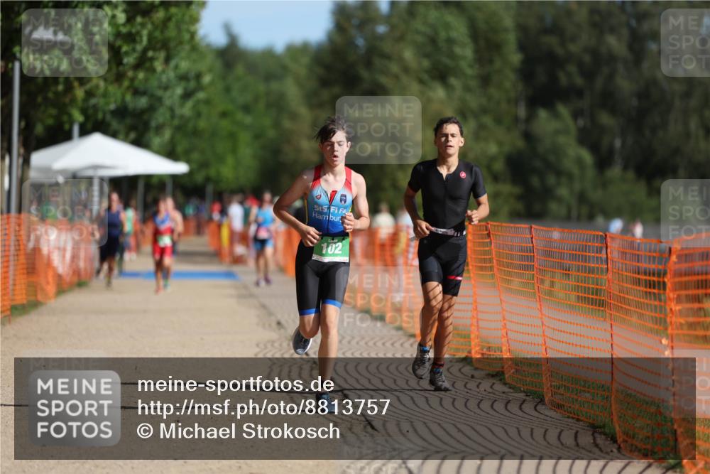 07.09.2025 - 19. Norderstedt Triathlon Michael Strokosch http://msf.ph/oto/8813757 07.09.2025 10:44:47 Laufen 102, 651 meine-sportfotos.de