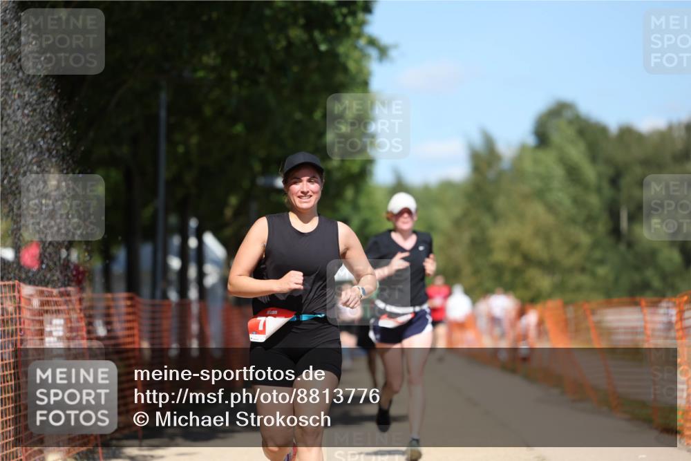 07.09.2025 - 19. Norderstedt Triathlon Michael Strokosch http://msf.ph/oto/8813776 07.09.2025 13:32:55 Laufen 157, 735, 752 meine-sportfotos.de