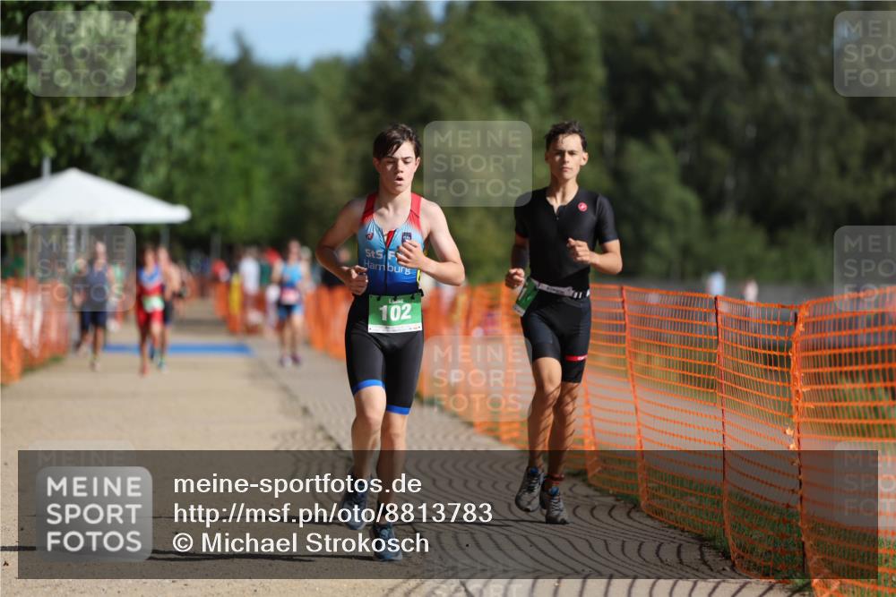 07.09.2025 - 19. Norderstedt Triathlon Michael Strokosch http://msf.ph/oto/8813783 07.09.2025 10:44:48 Laufen 102, 651 meine-sportfotos.de