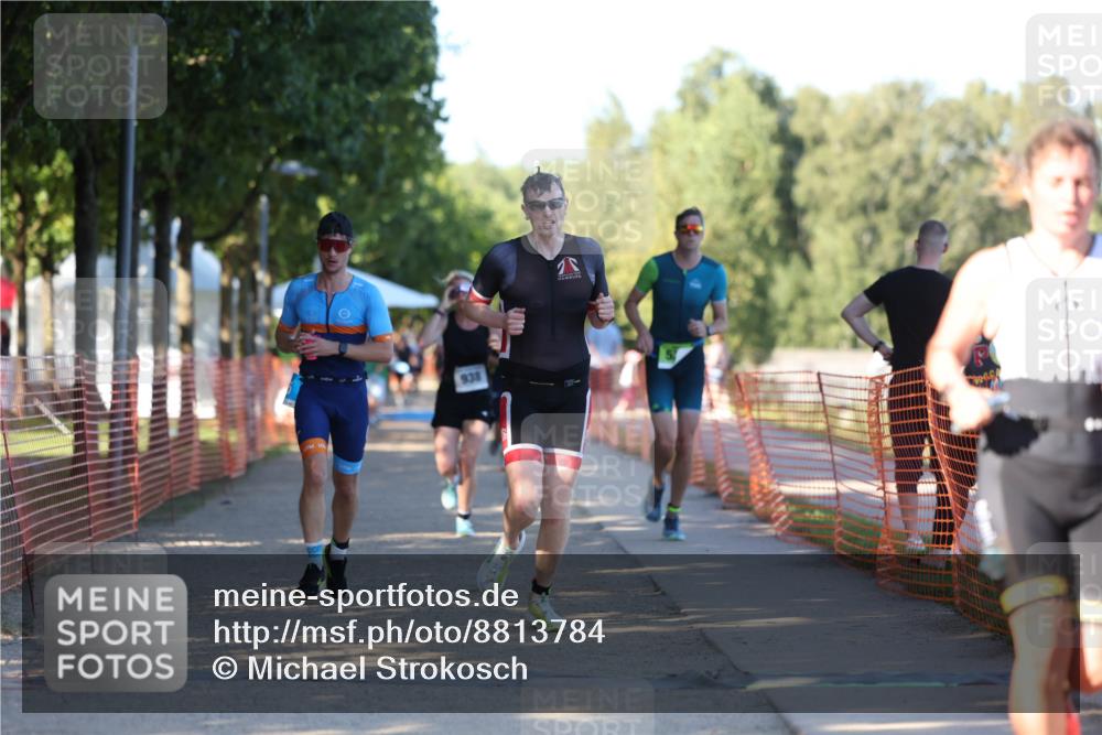 07.09.2025 - 19. Norderstedt Triathlon Michael Strokosch http://msf.ph/oto/8813784 07.09.2025 16:25:32 Laufen 425, 529, 938, 1083, 1104, 1579, 1607 meine-sportfotos.de