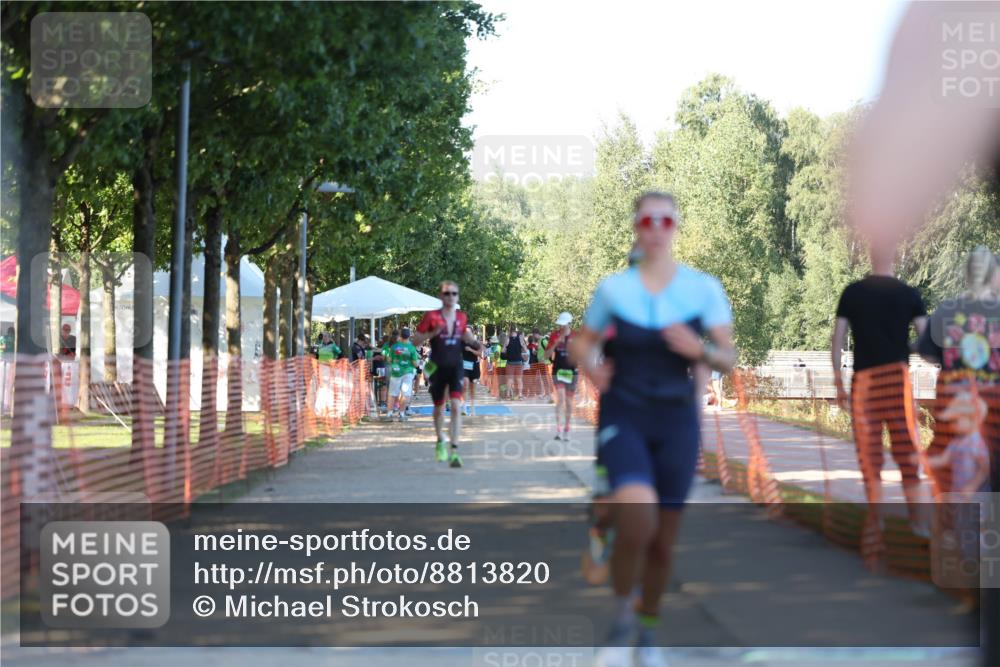 07.09.2025 - 19. Norderstedt Triathlon Michael Strokosch http://msf.ph/oto/8813820 07.09.2025 16:25:39 Laufen 499, 529, 938, 1083, 1570, 1607 meine-sportfotos.de