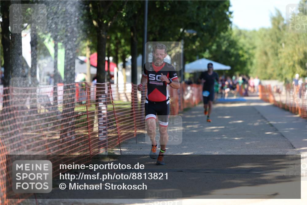 07.09.2025 - 19. Norderstedt Triathlon Michael Strokosch http://msf.ph/oto/8813821 07.09.2025 15:28:50 Laufen 469, 982 meine-sportfotos.de
