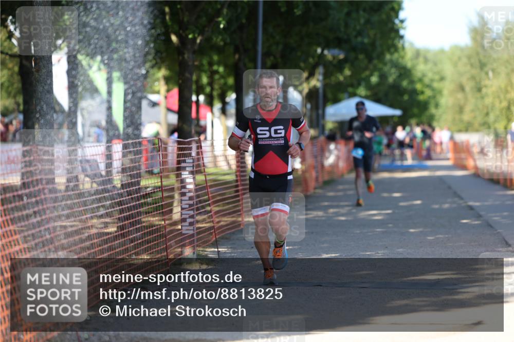 07.09.2025 - 19. Norderstedt Triathlon Michael Strokosch http://msf.ph/oto/8813825 07.09.2025 15:28:50 Laufen 469, 982 meine-sportfotos.de