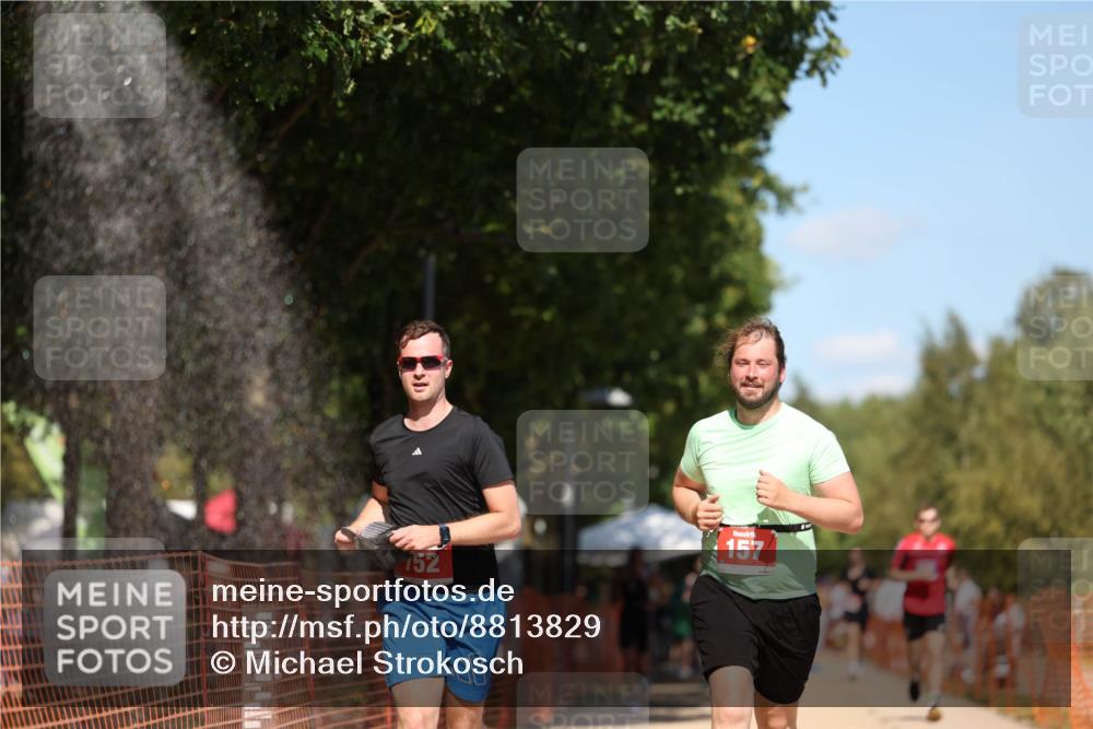 07.09.2025 - 19. Norderstedt Triathlon Michael Strokosch http://msf.ph/oto/8813829 07.09.2025 13:33:01 Laufen 157, 325, 752 meine-sportfotos.de