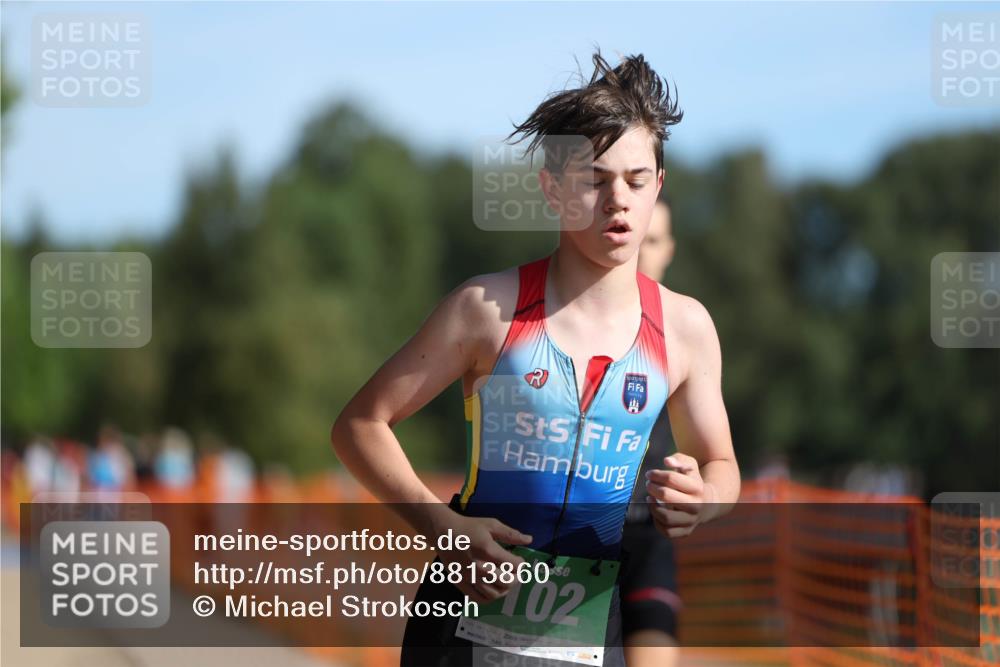 07.09.2025 - 19. Norderstedt Triathlon Michael Strokosch http://msf.ph/oto/8813860 07.09.2025 10:44:50 Laufen 102, 651 meine-sportfotos.de