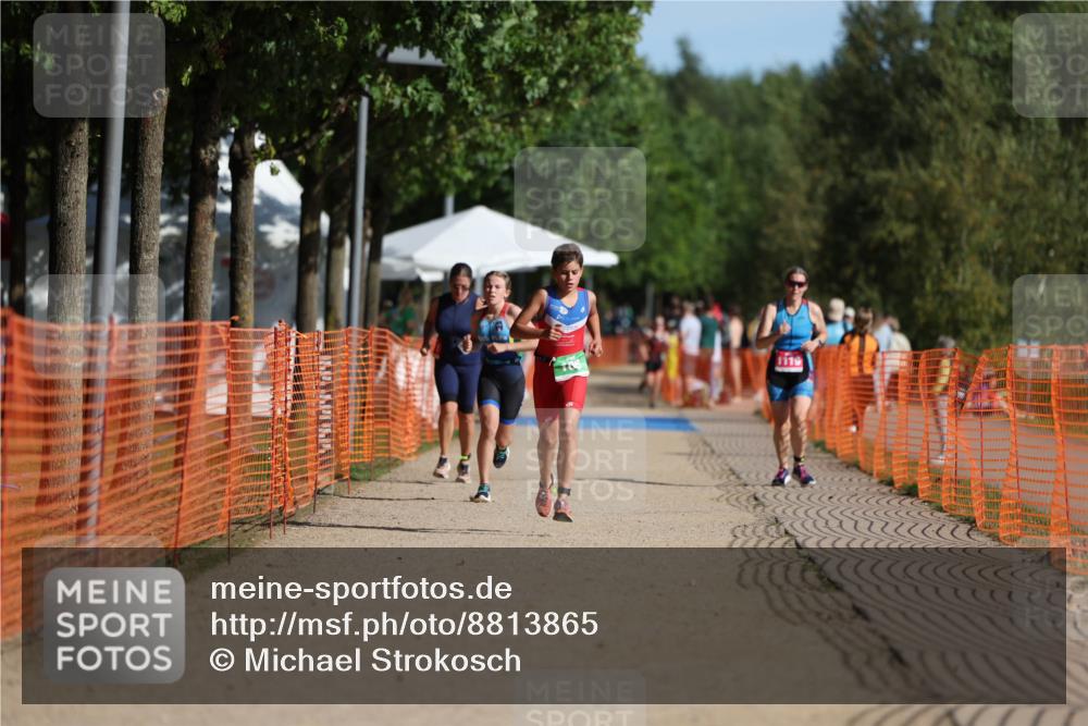 07.09.2025 - 19. Norderstedt Triathlon Michael Strokosch http://msf.ph/oto/8813865 07.09.2025 10:44:54 Laufen 102, 108, 651 meine-sportfotos.de