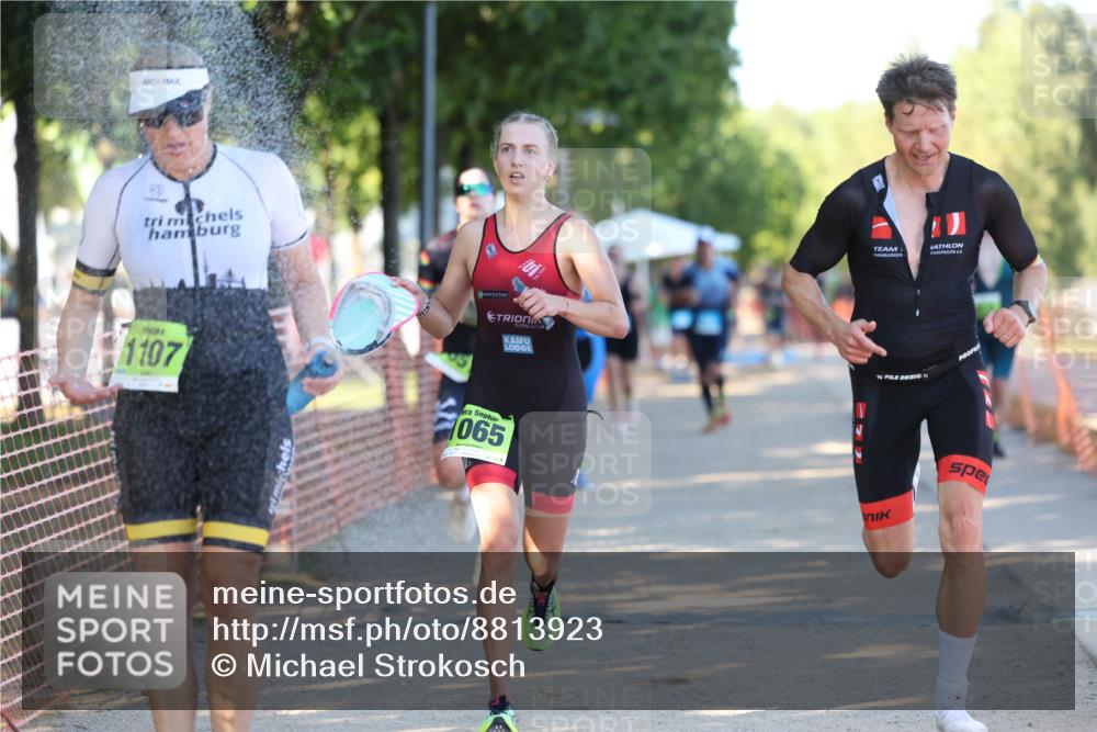 07.09.2025 - 19. Norderstedt Triathlon Michael Strokosch http://msf.ph/oto/8813923 07.09.2025 16:26:05 Laufen 520, 530, 916, 1051, 1056, 1065, 1107 meine-sportfotos.de
