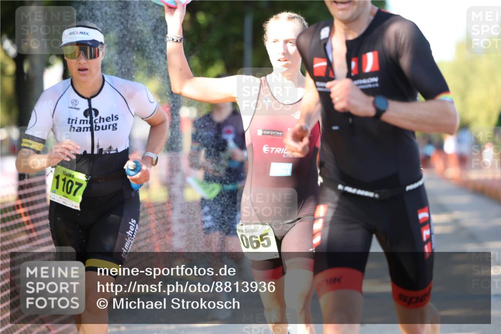 07.09.2025 - 19. Norderstedt Triathlon Michael Strokosch http://msf.ph/oto/8813936 07.09.2025 16:26:06 Laufen 520, 530, 916, 1051, 1056, 1065, 1107, 1474 meine-sportfotos.de