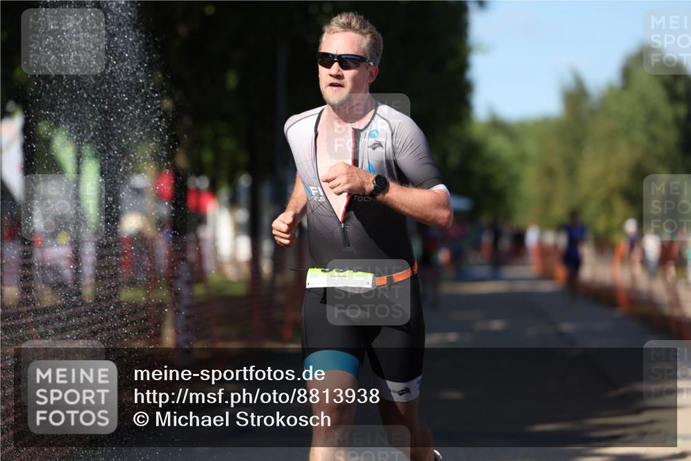 07.09.2025 - 19. Norderstedt Triathlon Michael Strokosch http://msf.ph/oto/8813938 07.09.2025 15:29:09 Laufen 478 meine-sportfotos.de