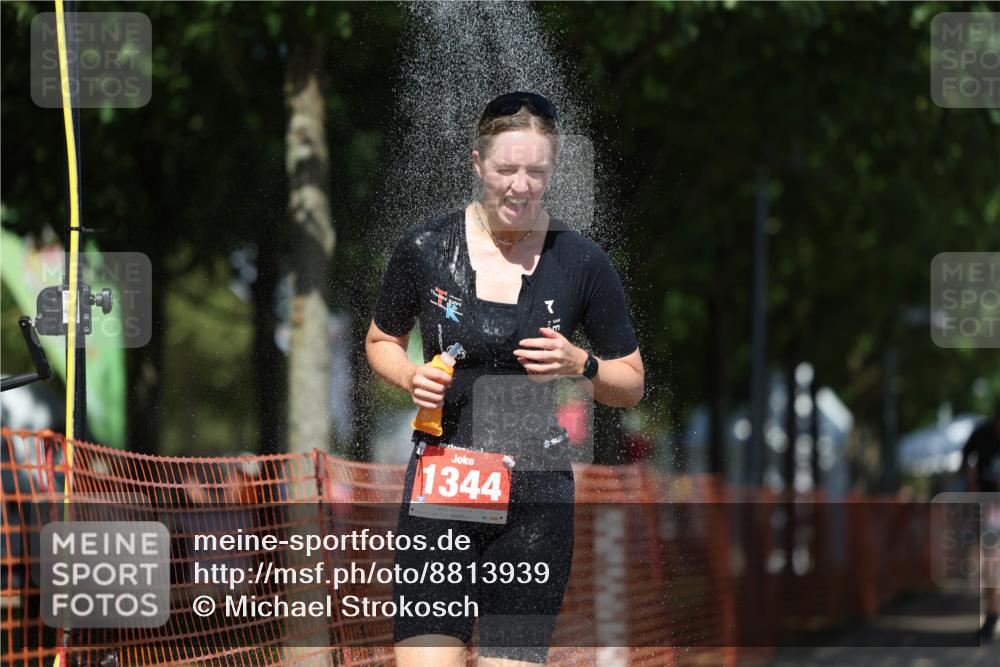 07.09.2025 - 19. Norderstedt Triathlon Michael Strokosch http://msf.ph/oto/8813939 07.09.2025 13:33:21 Laufen 1317, 1344 meine-sportfotos.de