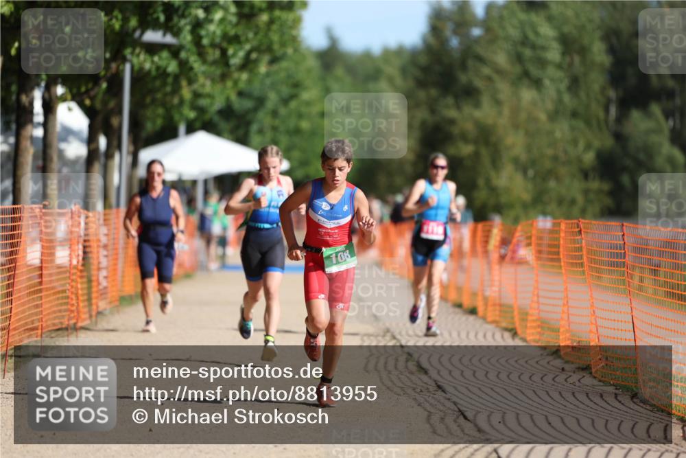 07.09.2025 - 19. Norderstedt Triathlon Michael Strokosch http://msf.ph/oto/8813955 07.09.2025 10:44:57 Laufen 108, 131, 1111, 1119 meine-sportfotos.de